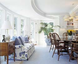 kitchen eating area
